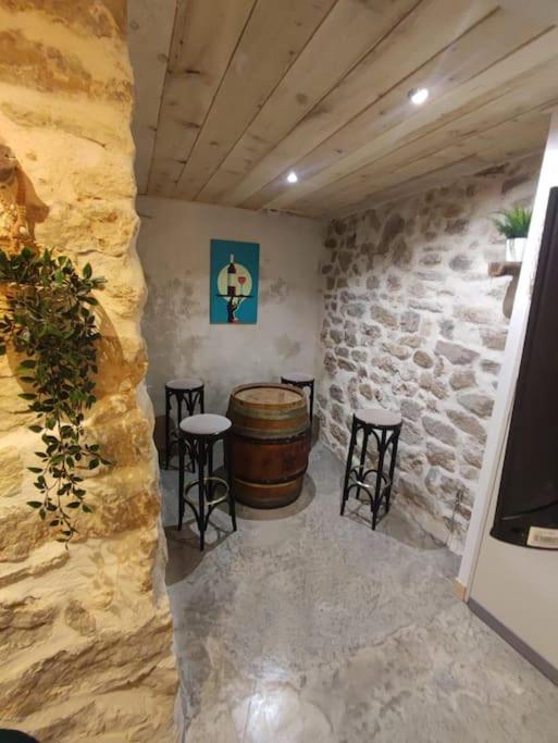 Appartement Cosy 2/4 Personnes La Roquebrussanne Exteriör bild